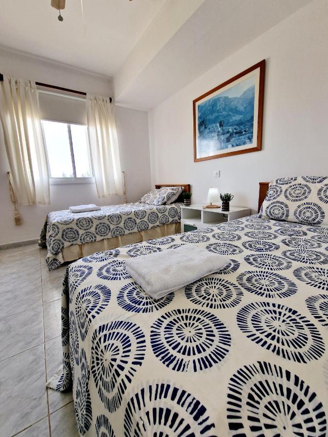 Emma'S Place, 2 Bedroom Apartment With Pool View Paphos Eksteriør bilde